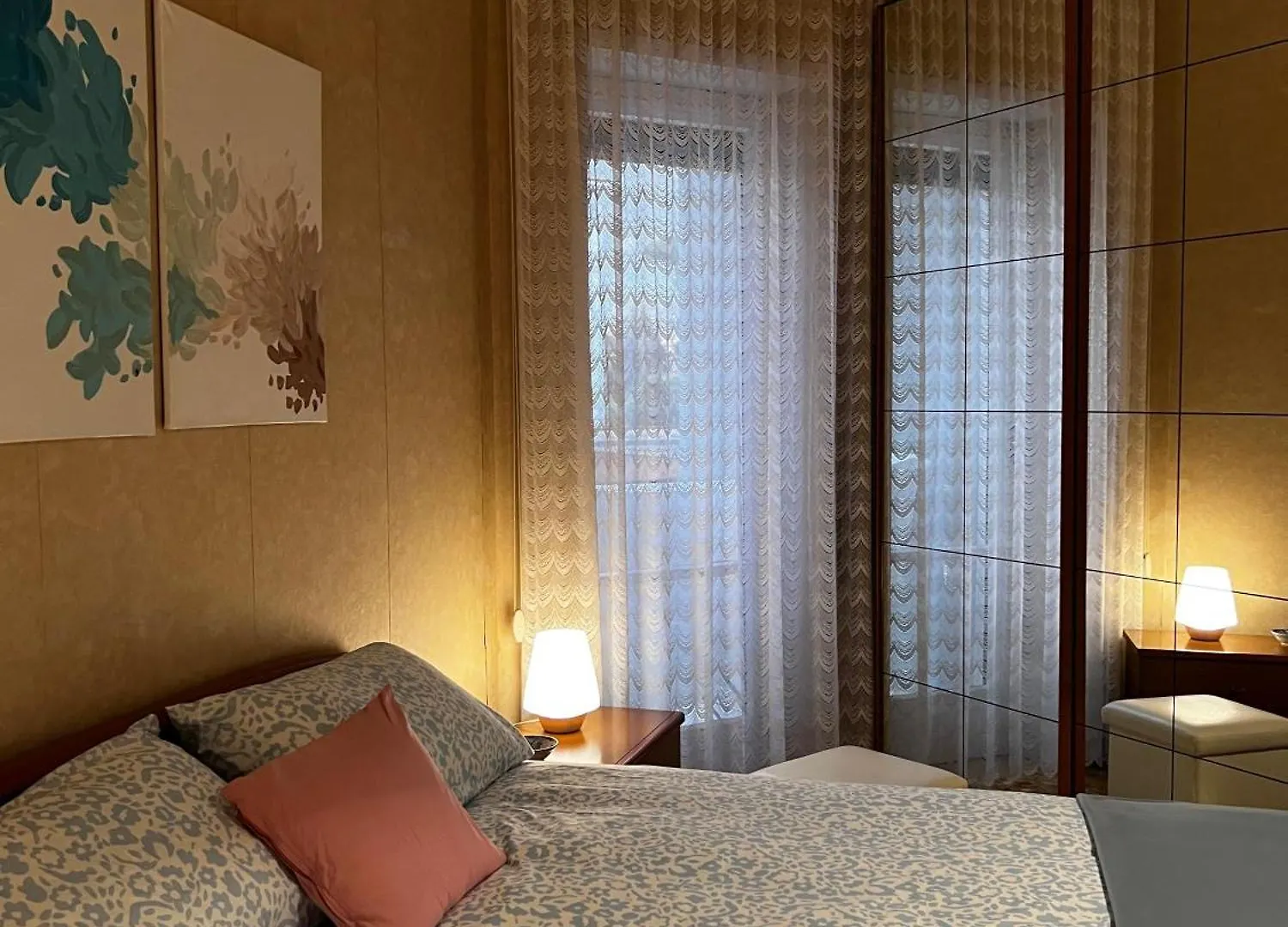 Appartamento In Via Monte Cervialto Rome Apartment